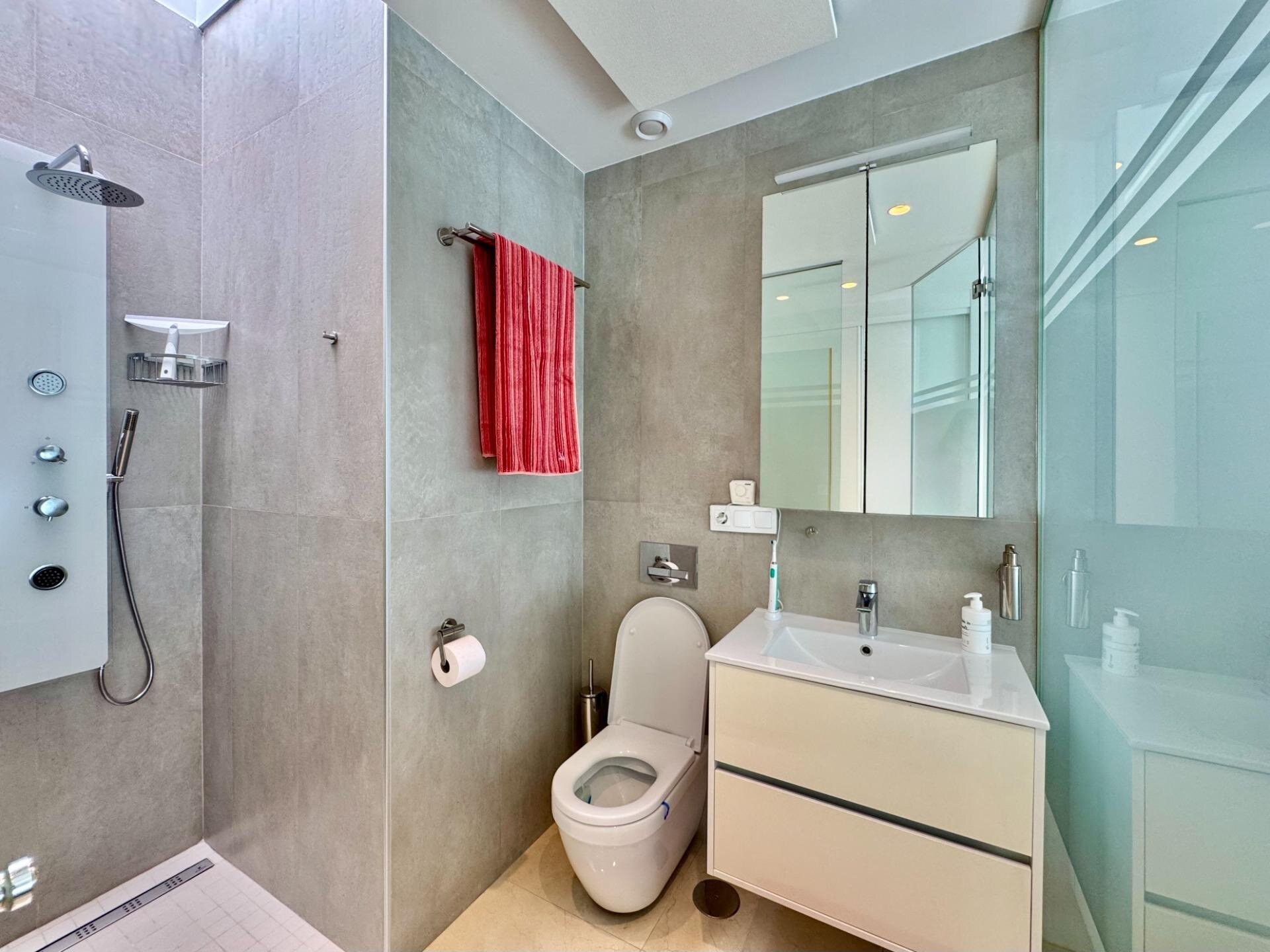 Villa met 3 Slaapkamers in Bellavista, San Miguel de Salinas - Image 9