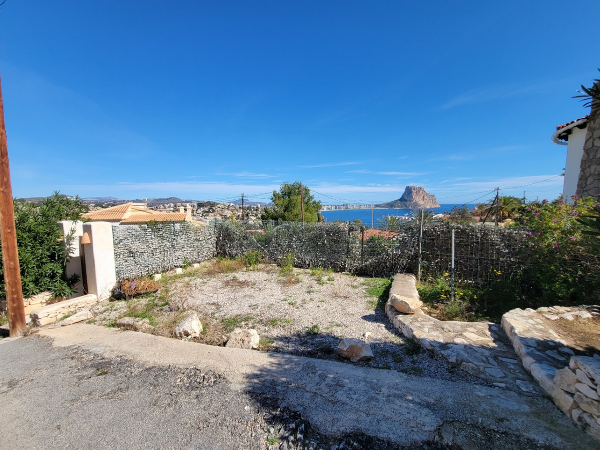 3-Bedroom Detached House in  Calpe | Sunny Casas - Costa ... - Image 17