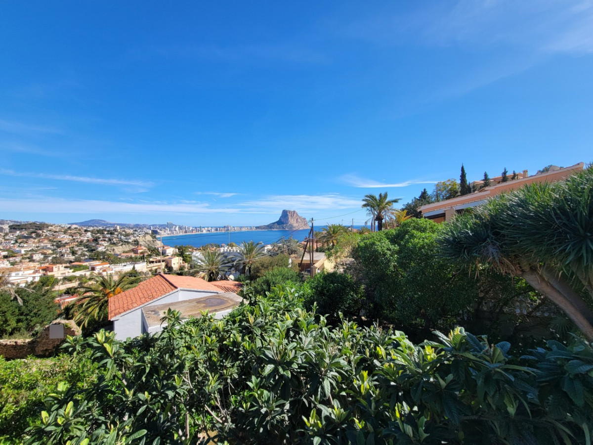 3-Bedroom Detached House in  Calpe | Sunny Casas - Costa ... - Image 7