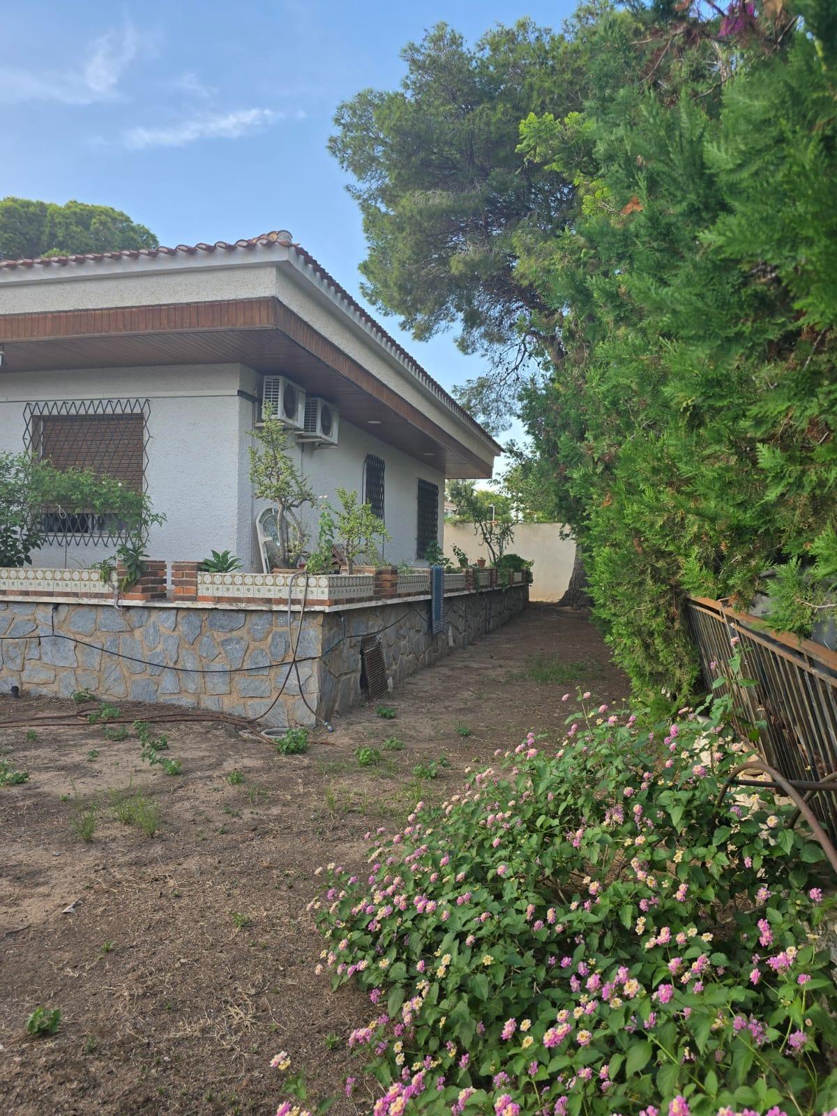 Villa met 7 Slaapkamers in Lomas de Cabo Roig, Orihuela Costa - Image 2