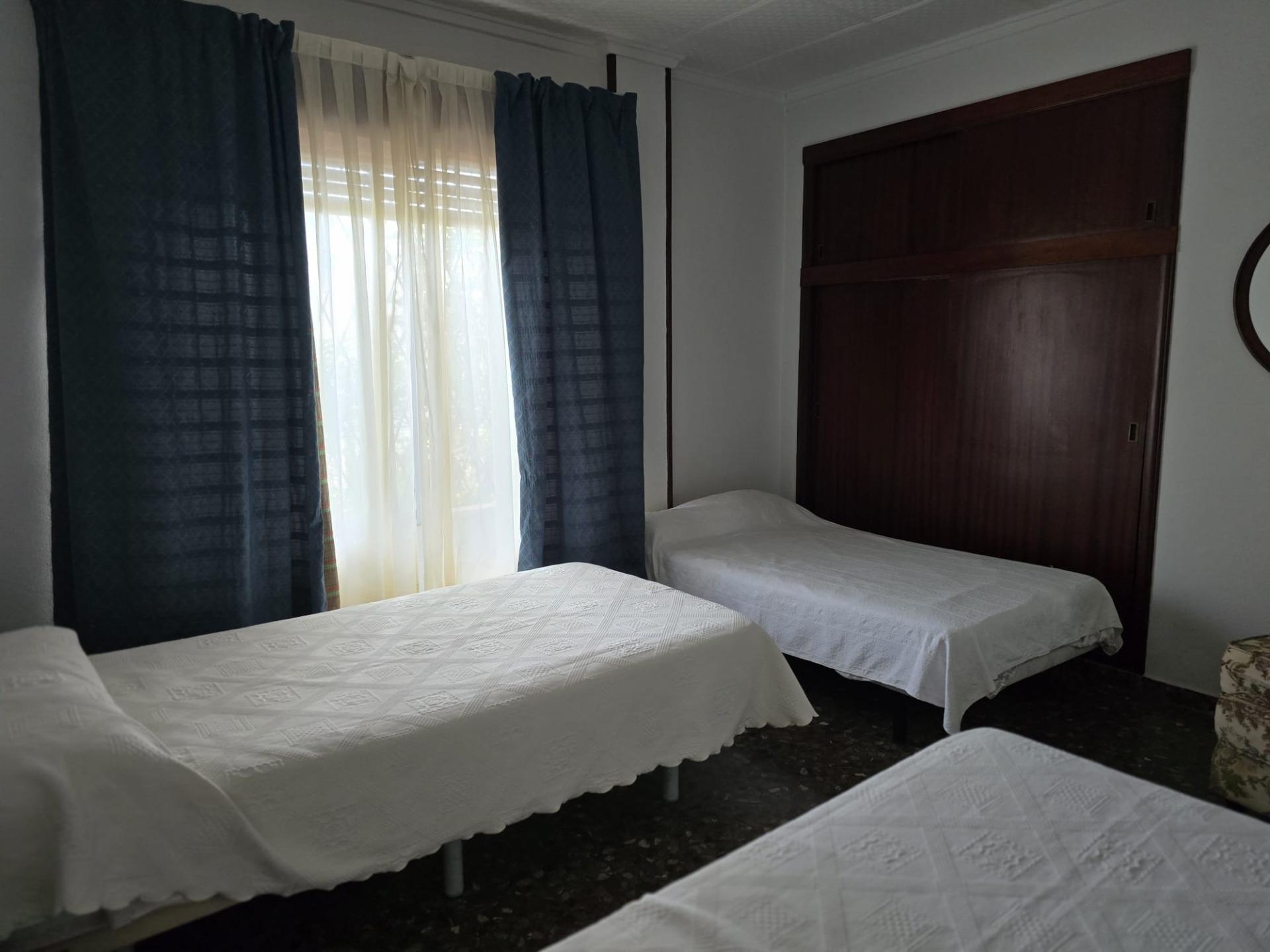 Villa met 7 Slaapkamers in Lomas de Cabo Roig, Orihuela Costa - Image 46