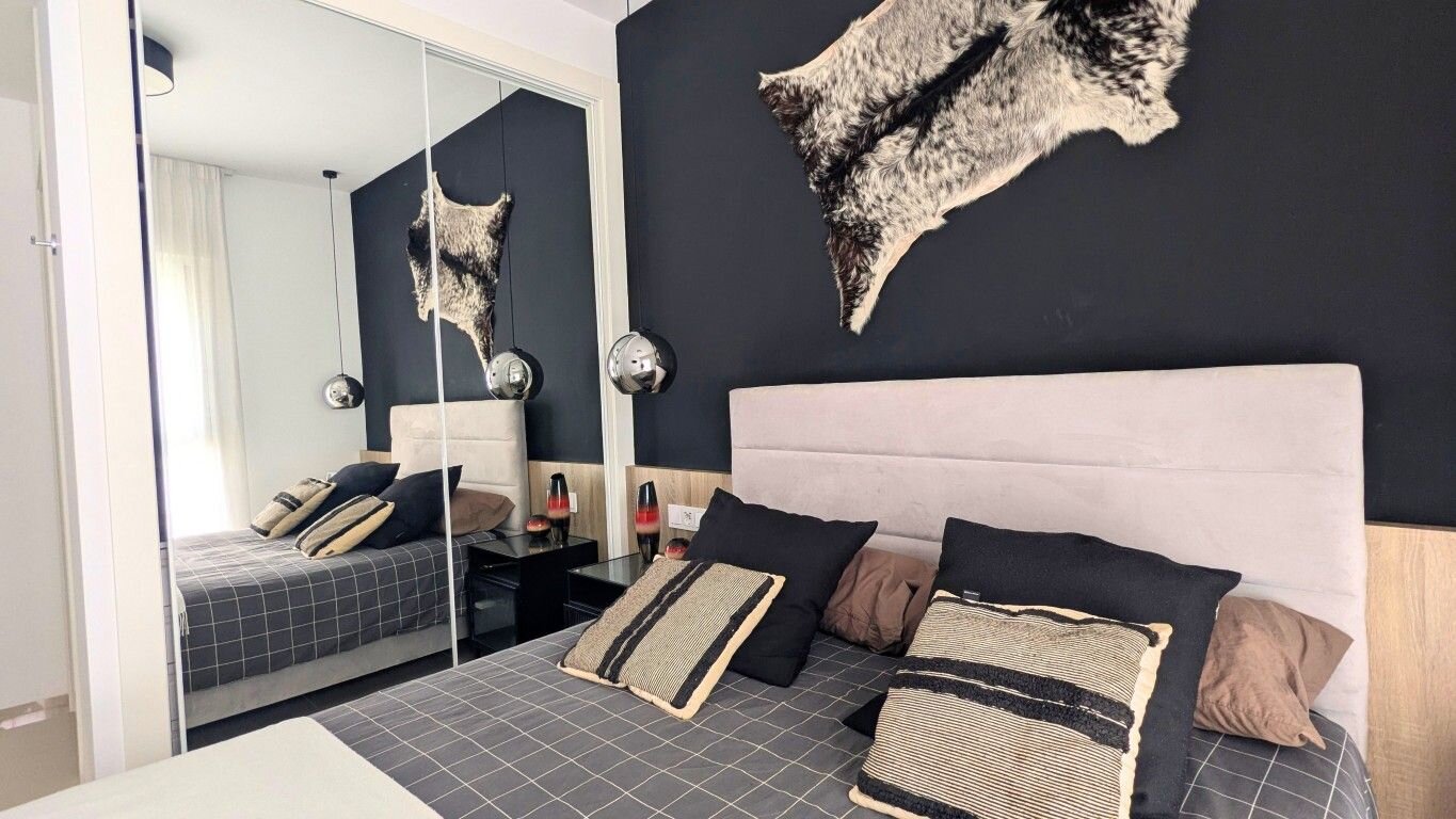 2-Bedroom Penthouse in Rojales - Image 17