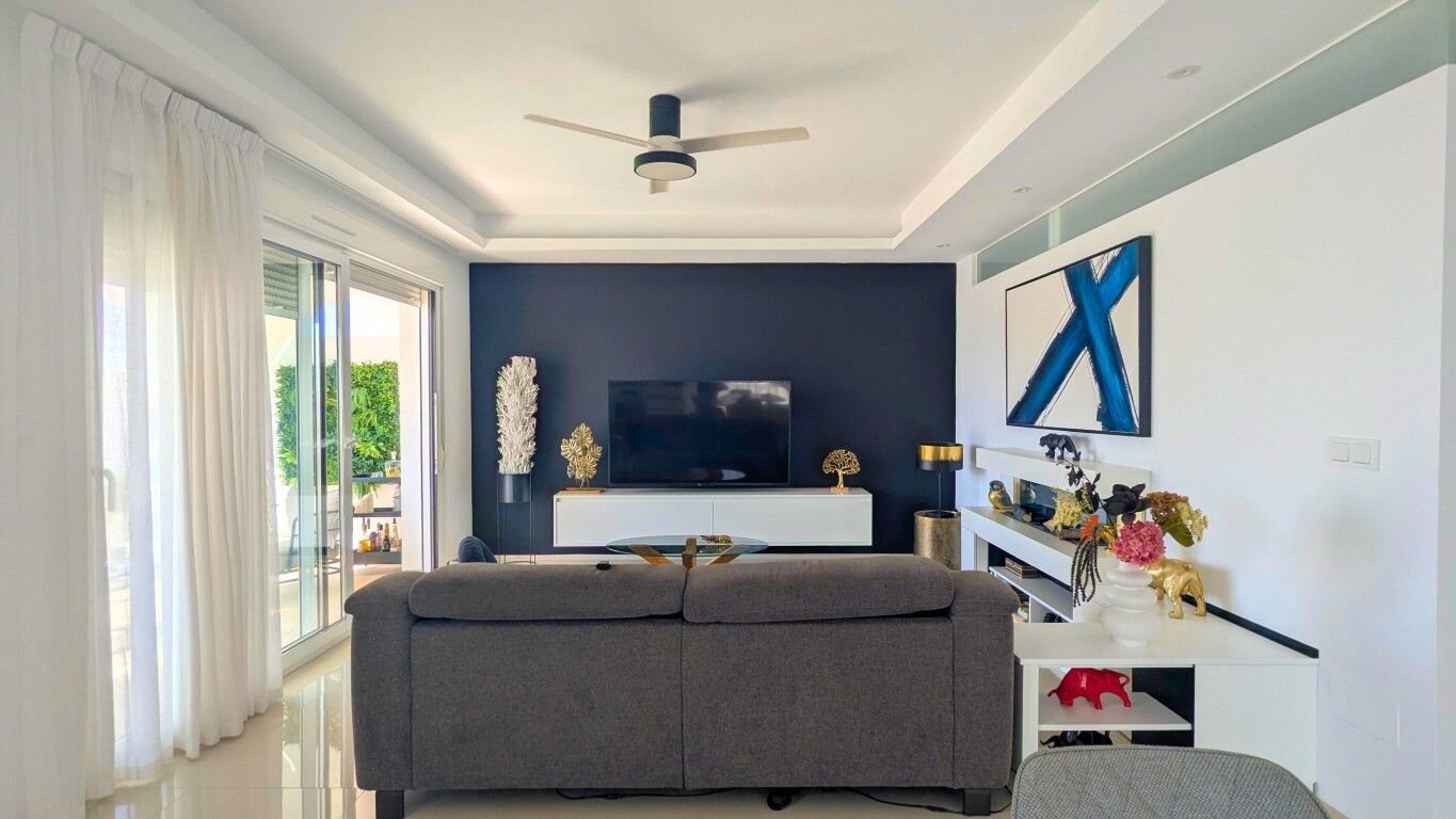 2-Bedroom Penthouse in Rojales - Image 7
