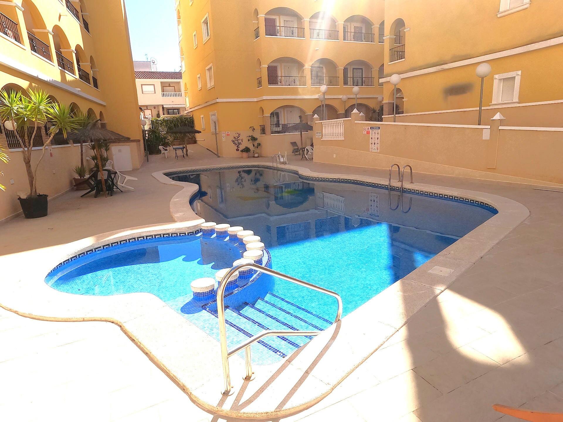Appartement met 2 Slaapkamers in Pueblo 3, Algorfa - Image 2