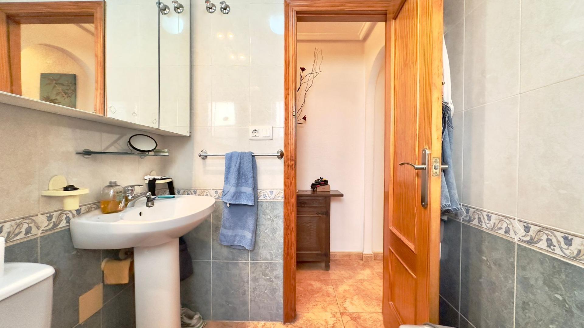 Penthouse met 2 Slaapkamers in Parque de las Naciones, Torrevieja - Image 11