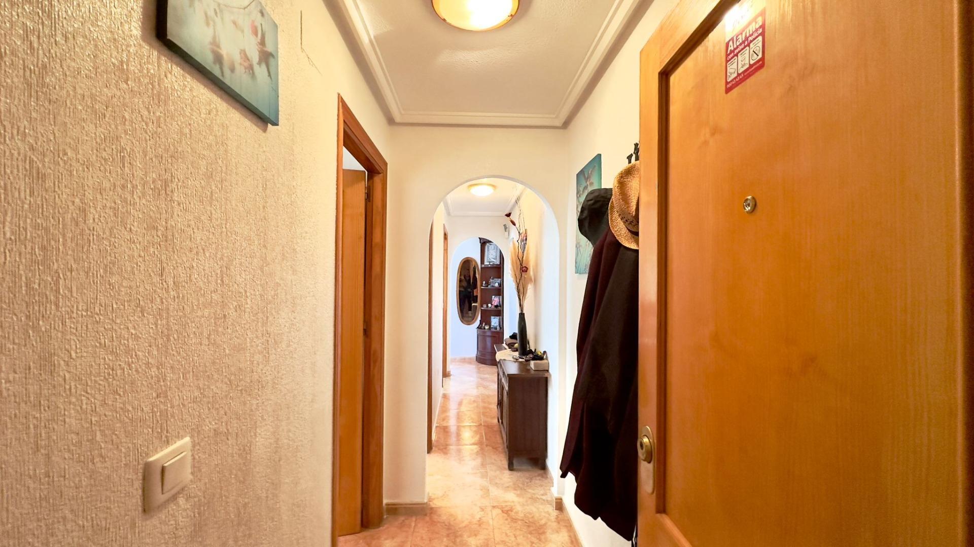 Penthouse met 2 Slaapkamers in Parque de las Naciones, Torrevieja - Image 25
