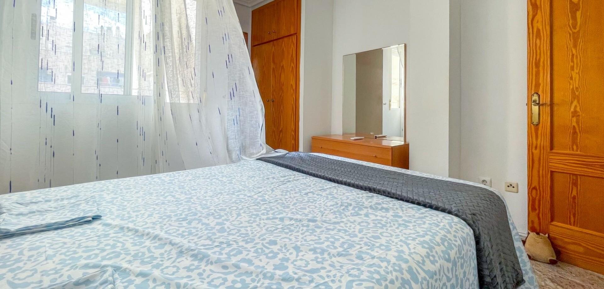 3-Bedroom Apartment in Centro, Torrevieja - Image 10