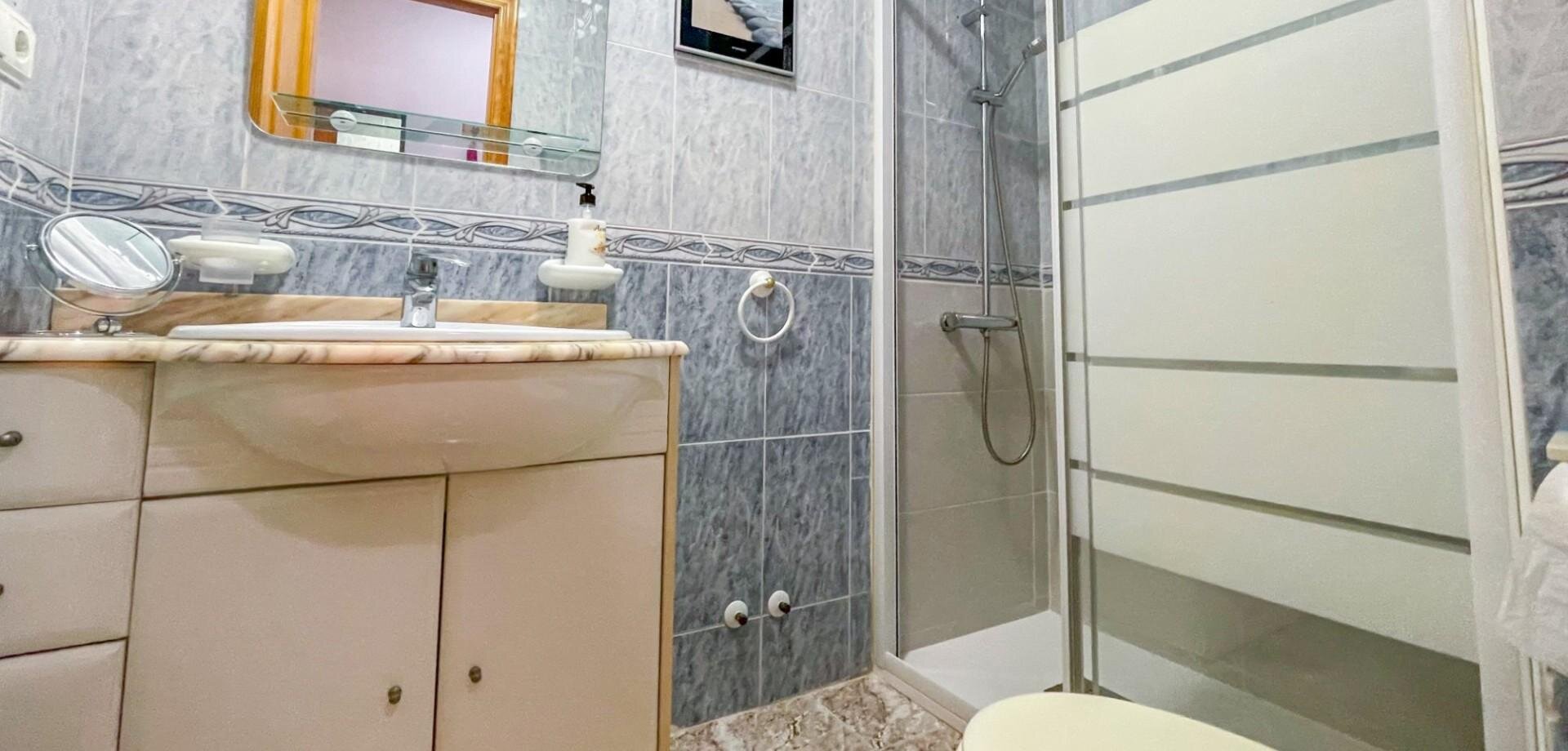 3-Bedroom Apartment in Centro, Torrevieja - Image 15