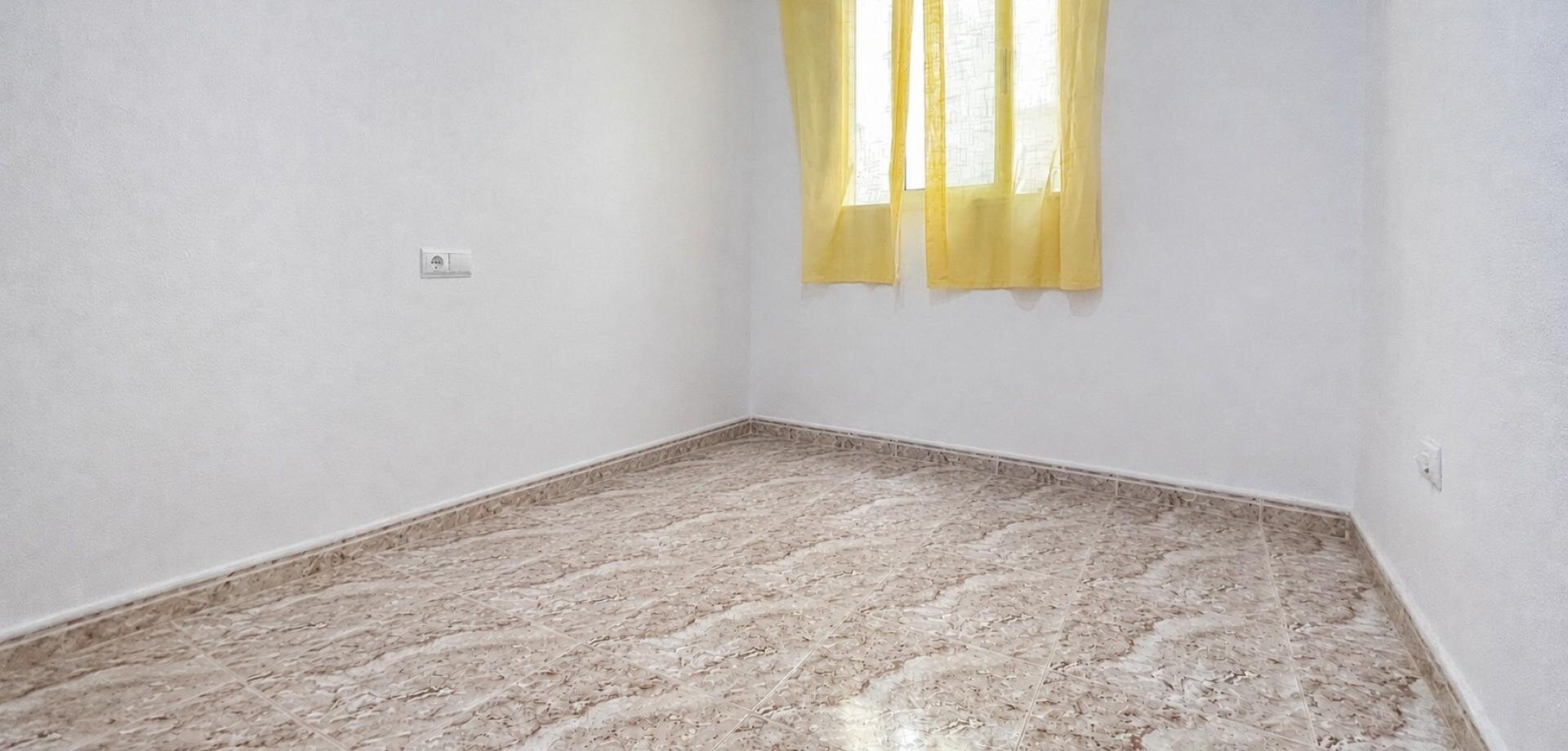 3-Bedroom Apartment in Centro, Torrevieja - Image 18