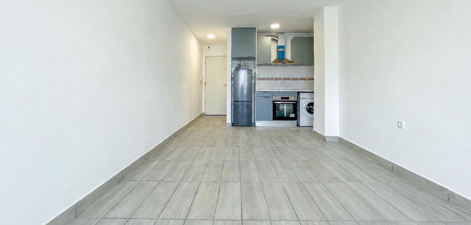 2-Bedroom Apartment in Estacion de Autobuses, Torrevieja - Image 1