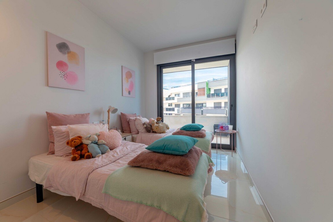3-Bedroom Apartment in La Zenia, Orihuela Costa - Image 6