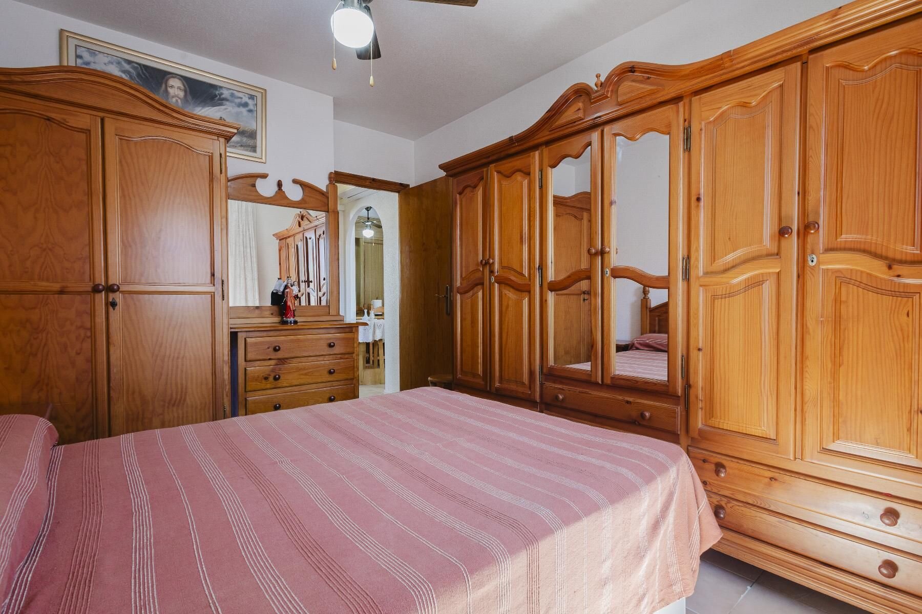 2-Bedroom Penthouse in Acequion, Torrevieja - Image 33