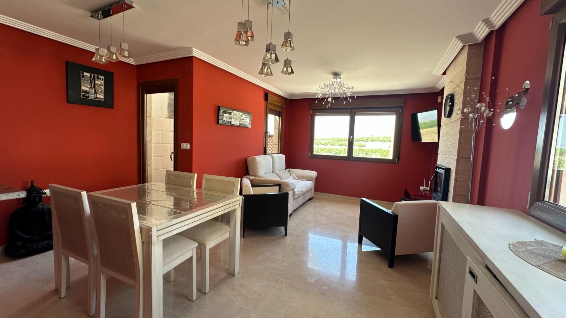 3-Bedroom House in Algorfa - Image 16