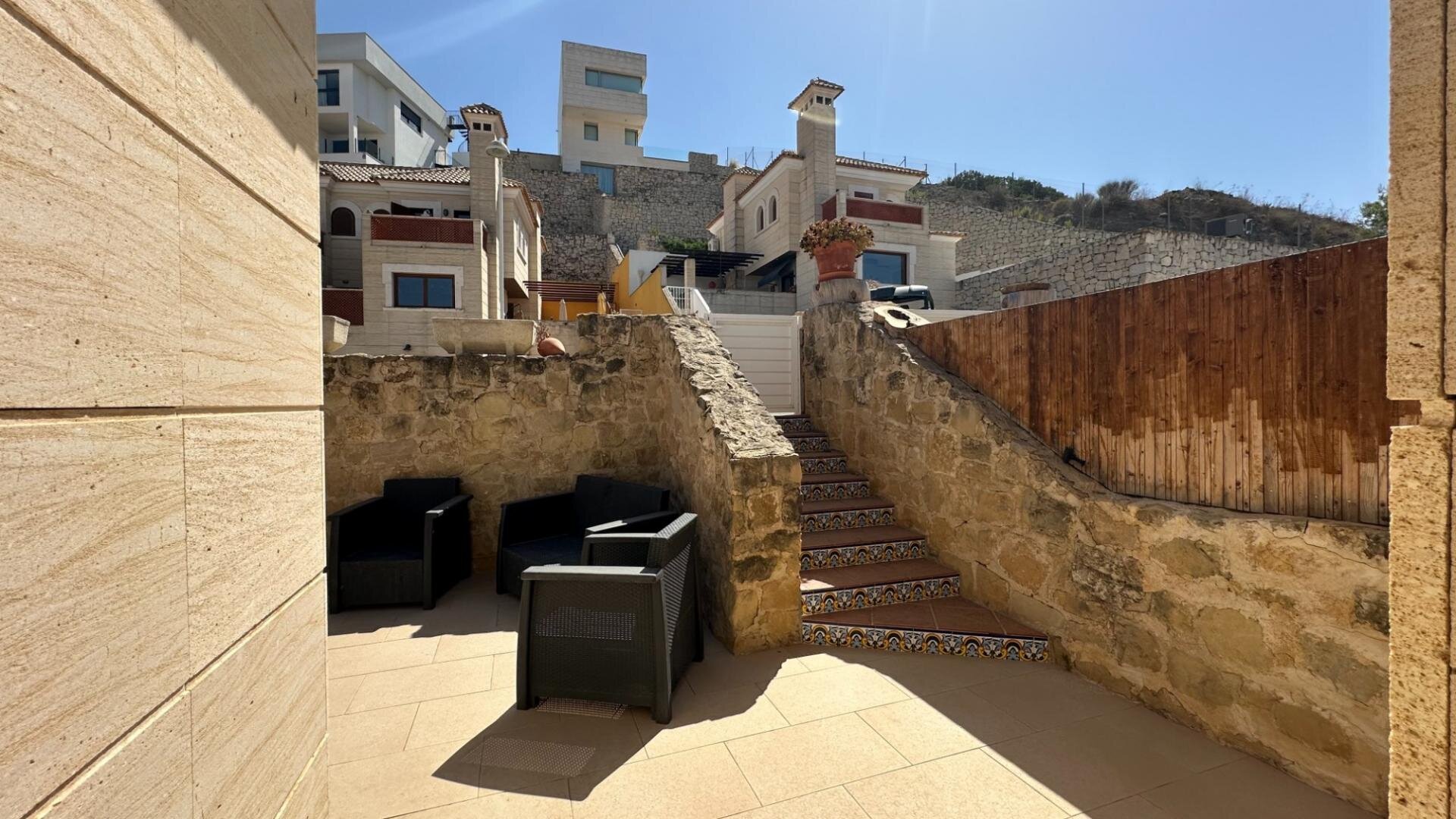 3-Bedroom House in Algorfa - Image 24