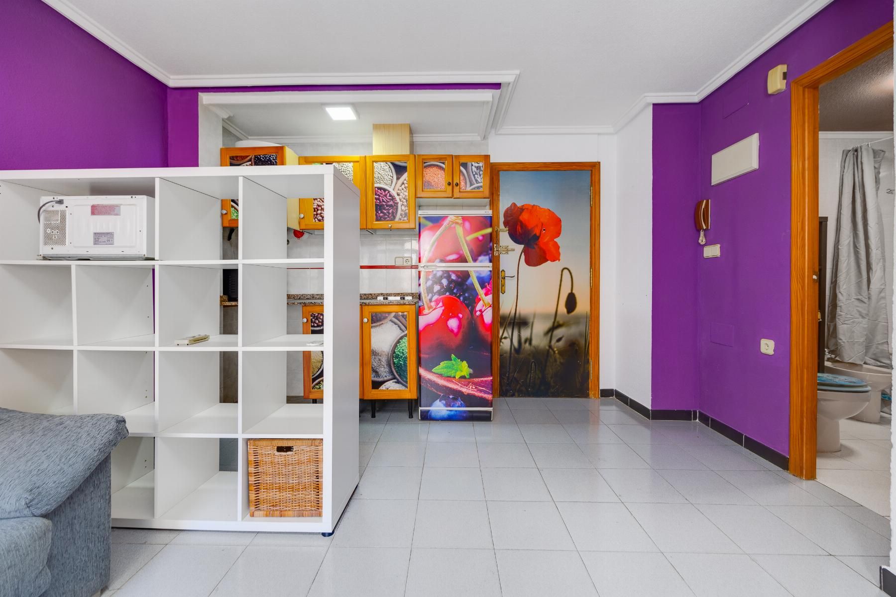 1-Bedroom Apartment in Centro, Torrevieja - Image 7