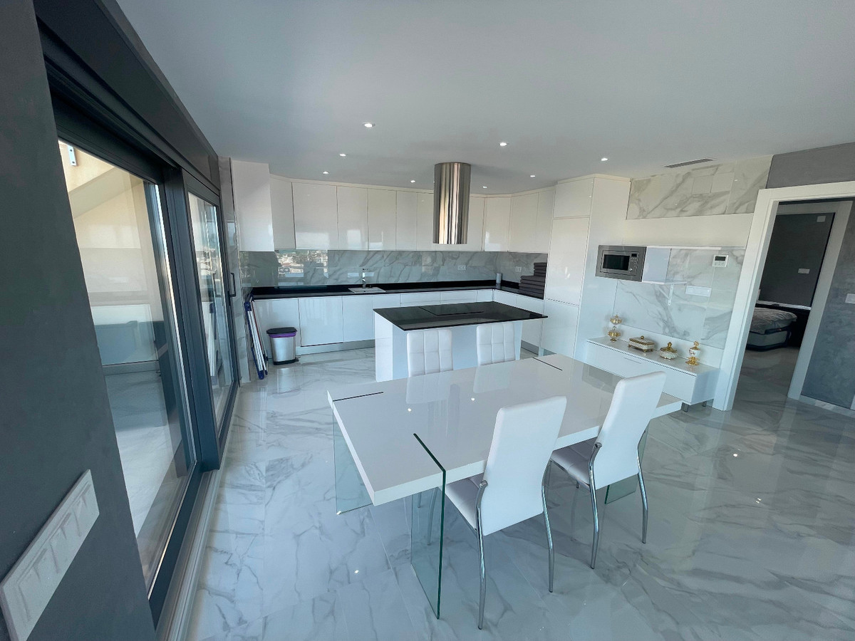 5-Zimmer Freistehende Villa in La Mata, Torrevieja | Sunn... - Image 7