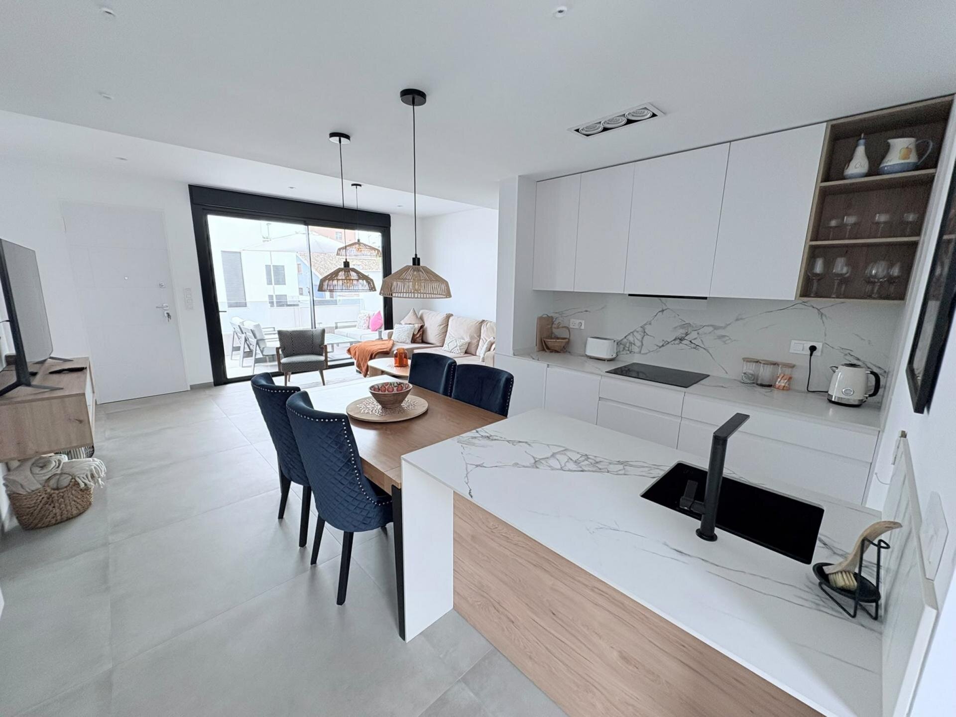 3-Bedroom Penthouse in San Pedro del Pinatar - Image 2