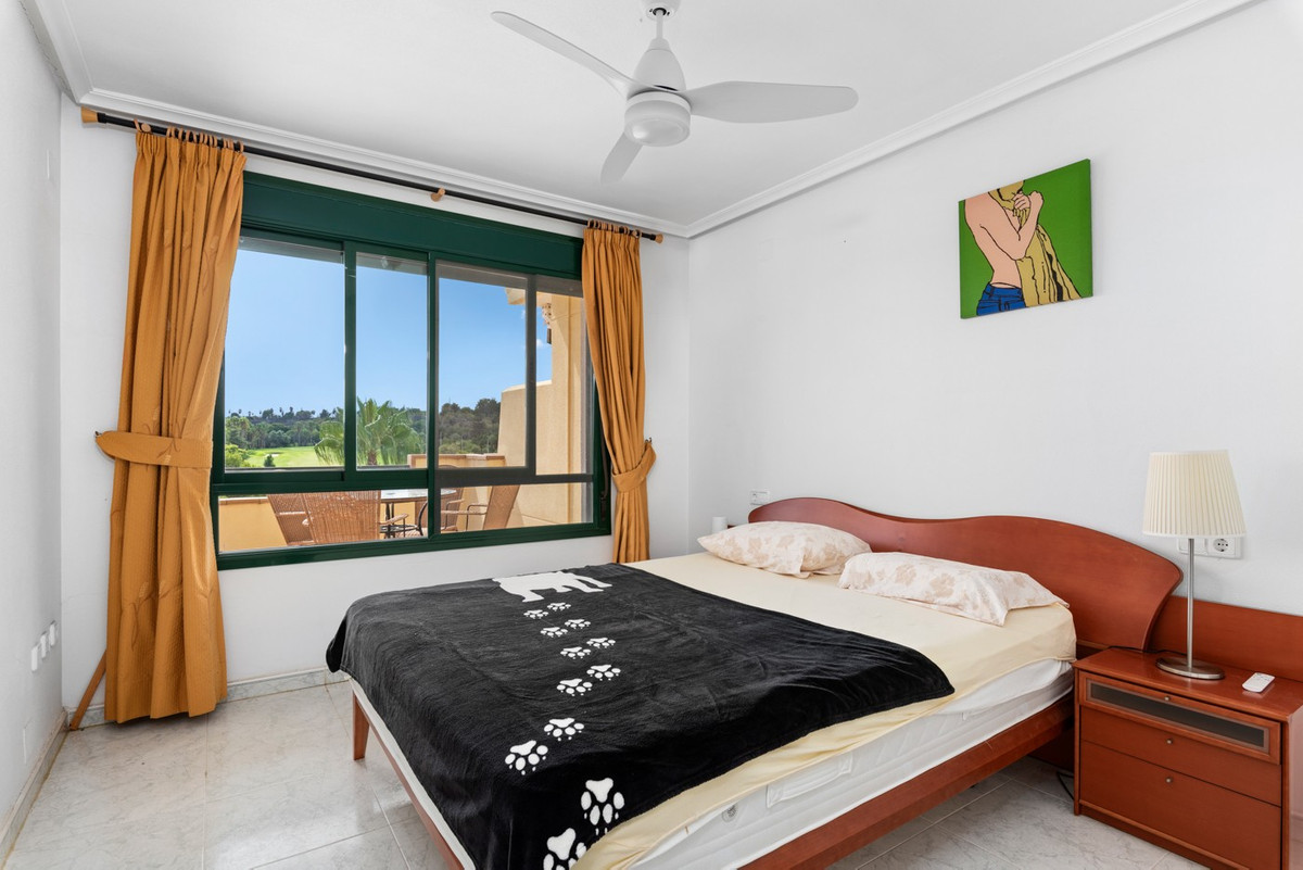 Penthouse met 2 Slaapkamers in Campoamor, Orihuela Costa ... - Image 15