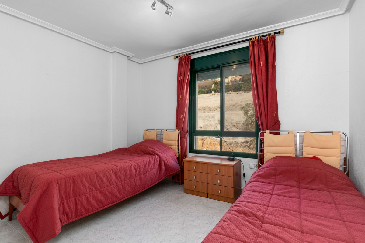 Penthouse met 2 Slaapkamers in Campoamor, Orihuela Costa ... - Image 21