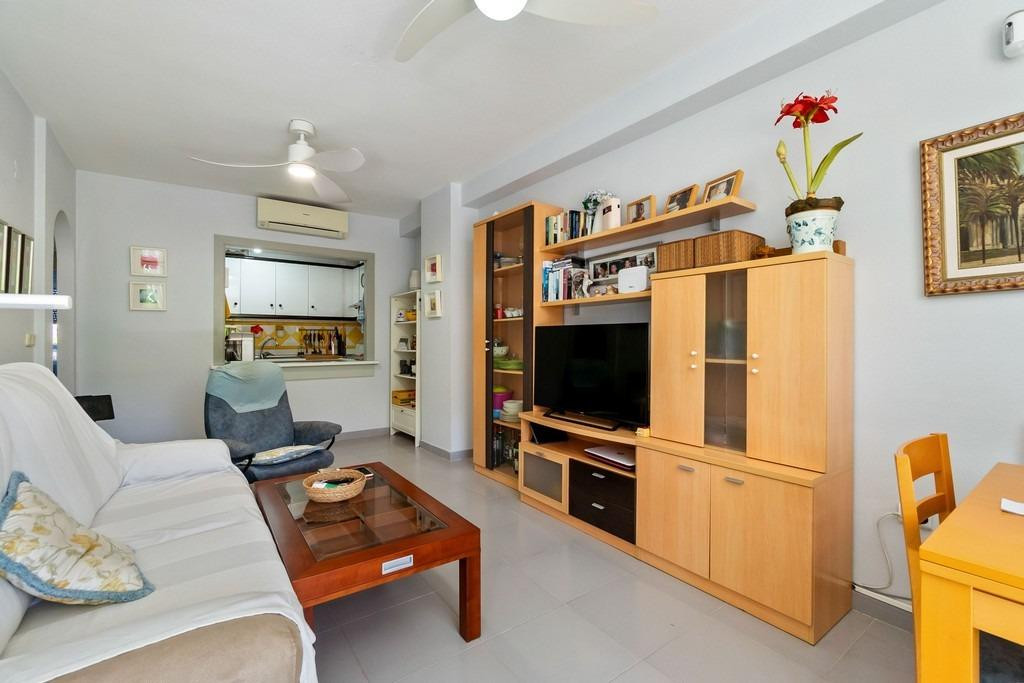 Tussenwoning met 3 Slaapkamers in  Orihuela Costa | Sunny... - Image 7