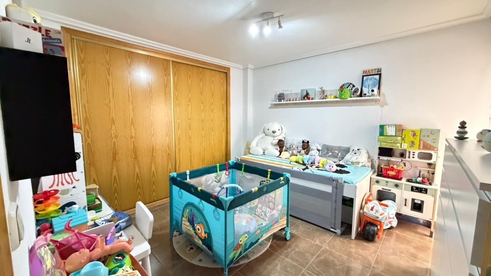 3-Bedroom Apartment in Pueblo 4, Benijofar - Image 11