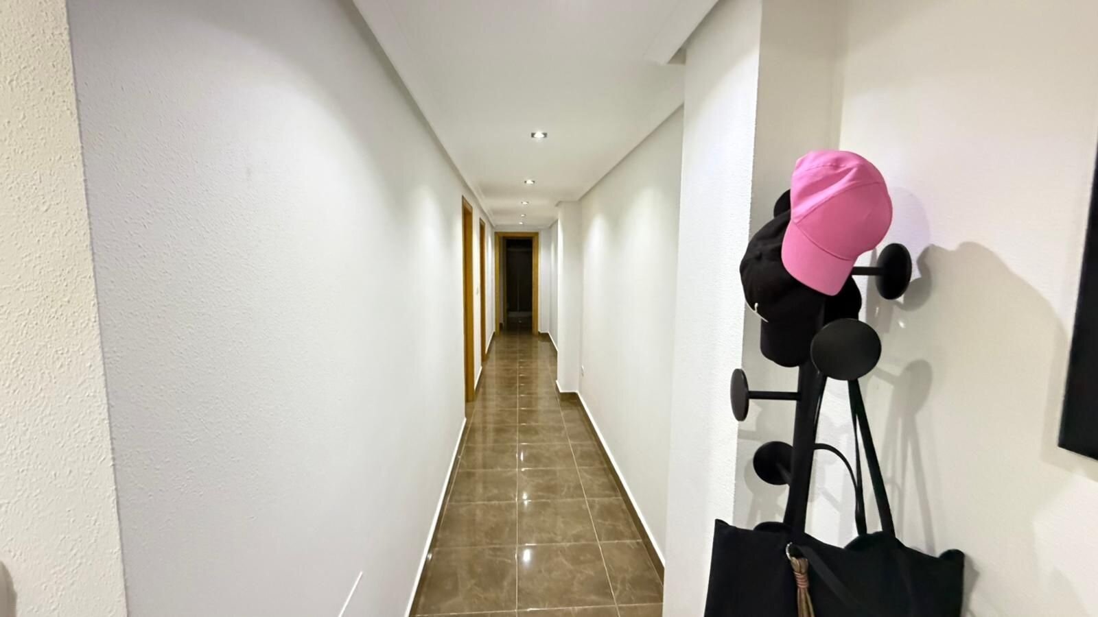 3-Bedroom Apartment in Pueblo 4, Benijofar - Image 14