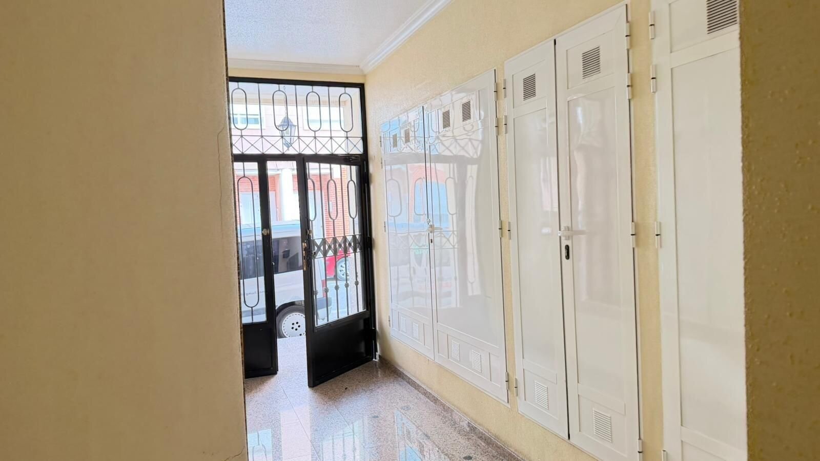 3-Bedroom Apartment in Pueblo 4, Benijofar - Image 17
