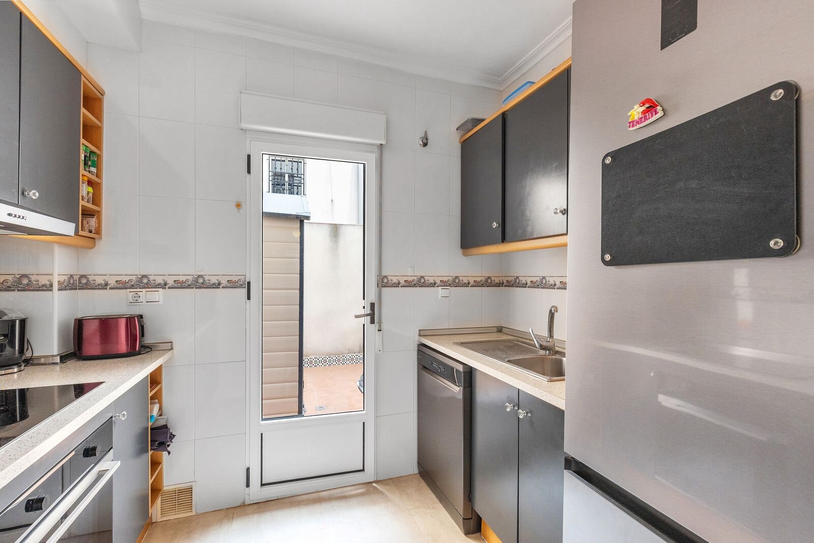 2-Bedroom Apartment in Los Altos, Orihuela Costa - Image 9