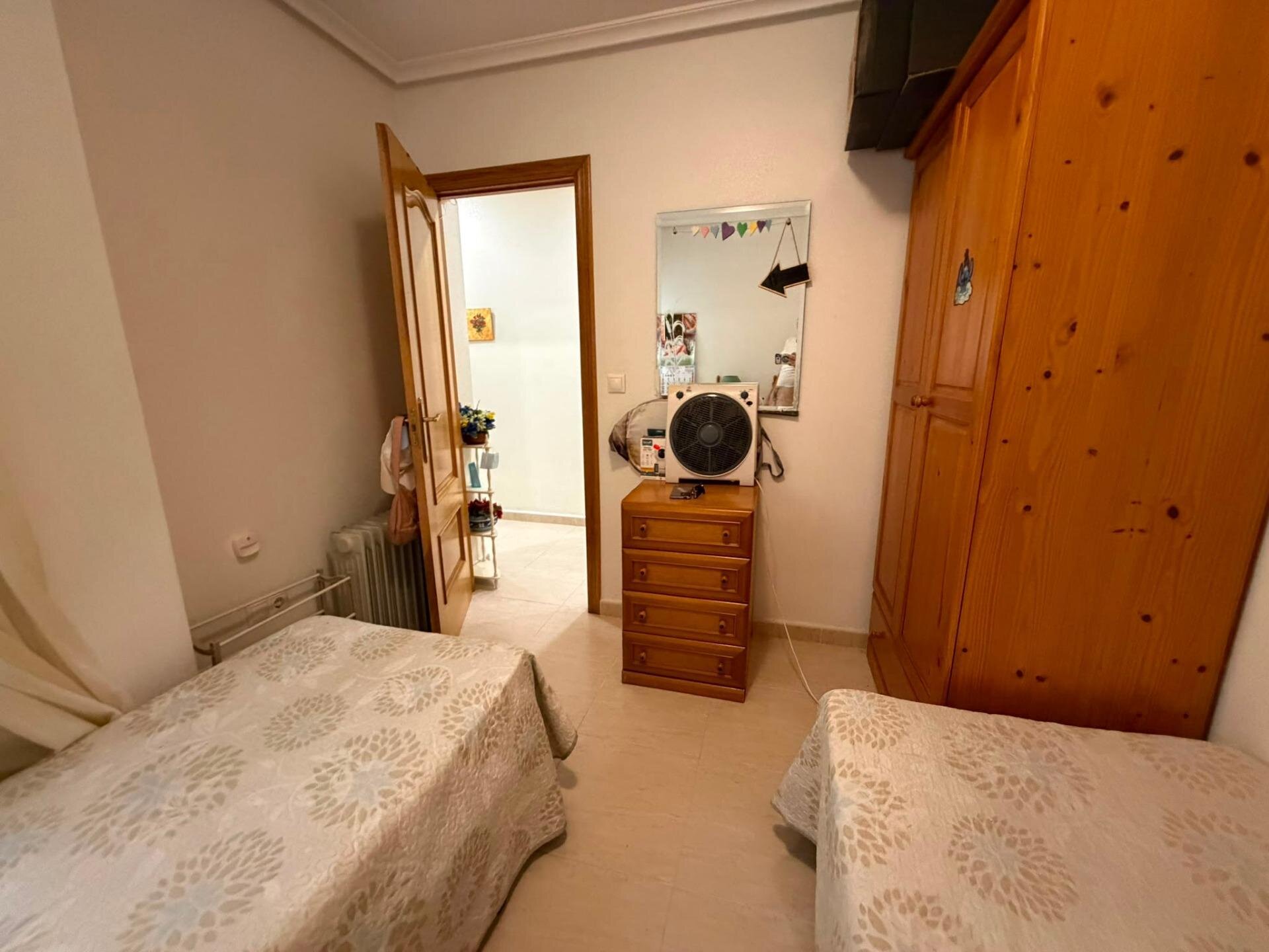 2-Bedroom Apartment in Estacion de Autobuses, Torrevieja - Image 10