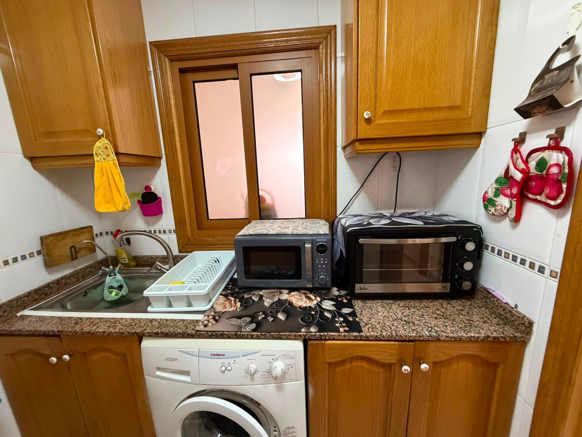 2-Bedroom Apartment in Estacion de Autobuses, Torrevieja - Image 16