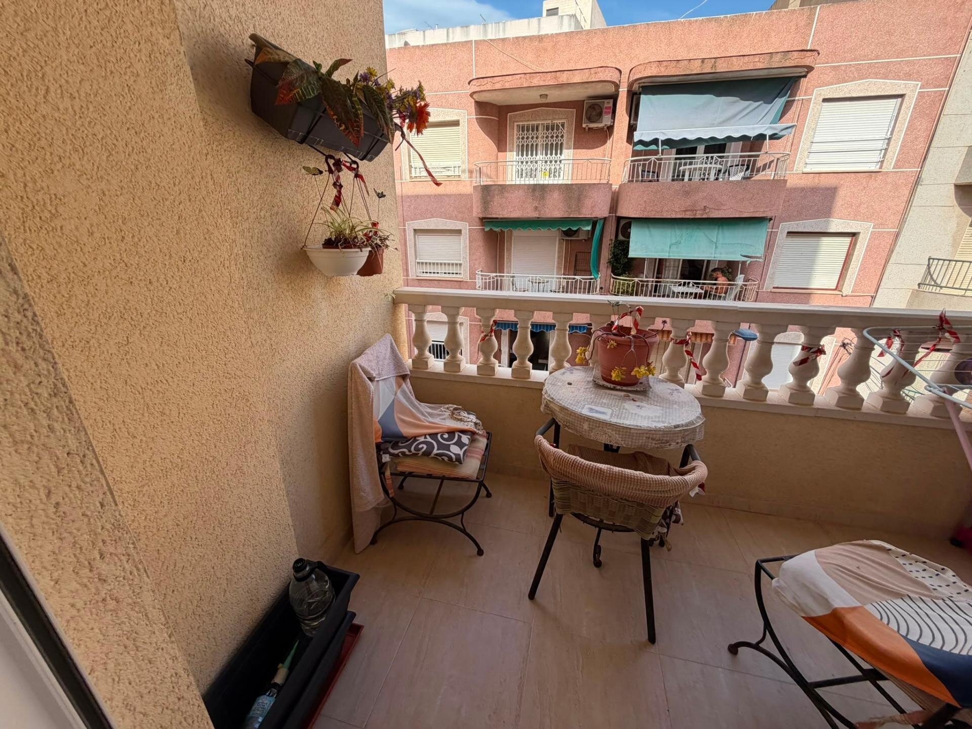 2-Bedroom Apartment in Estacion de Autobuses, Torrevieja - Image 21