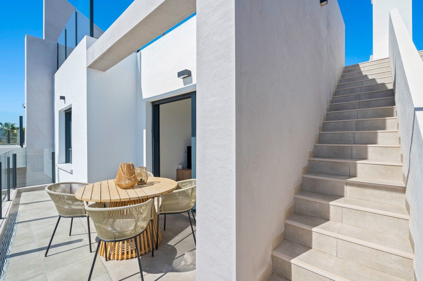 2-Bedroom Apartment in Pueblo, San Miguel de Salinas - Image 19