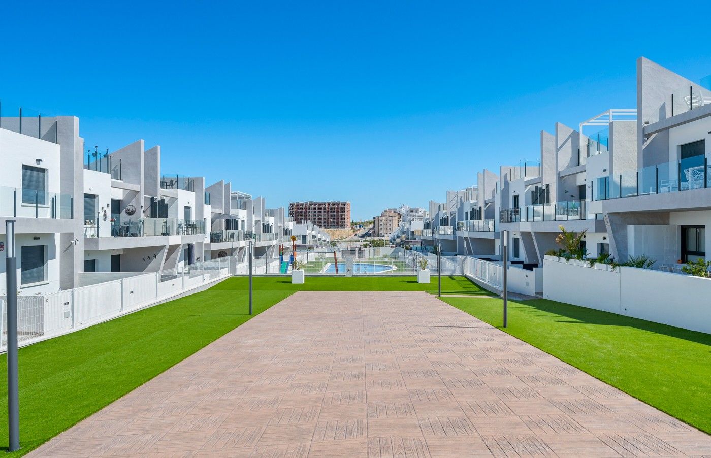 2-Bedroom Apartment in Pueblo, San Miguel de Salinas - Image 31