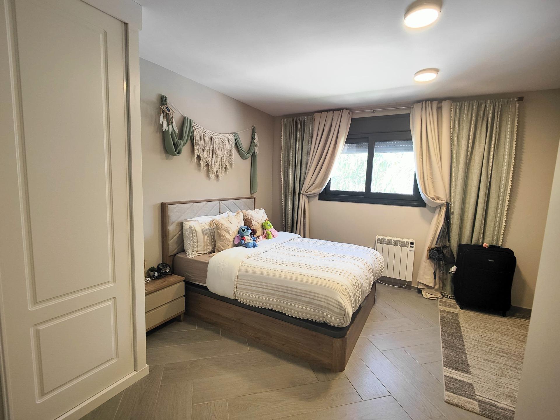 5-Bedroom Villa in Costa Blanca, Cabo Roig - Image 43