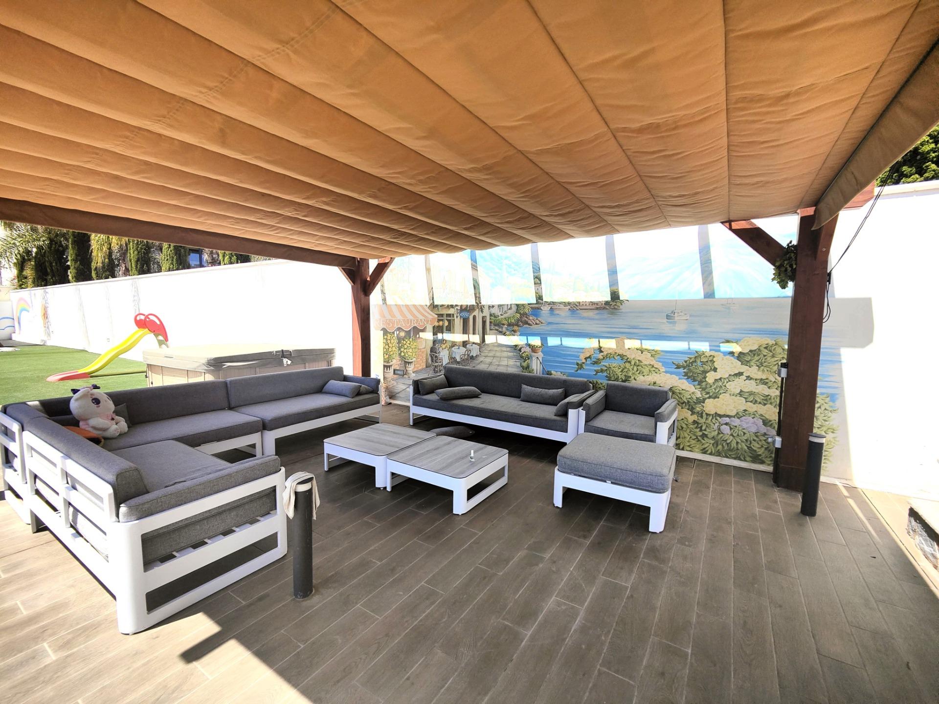 5-Bedroom Villa in Costa Blanca, Cabo Roig - Image 8