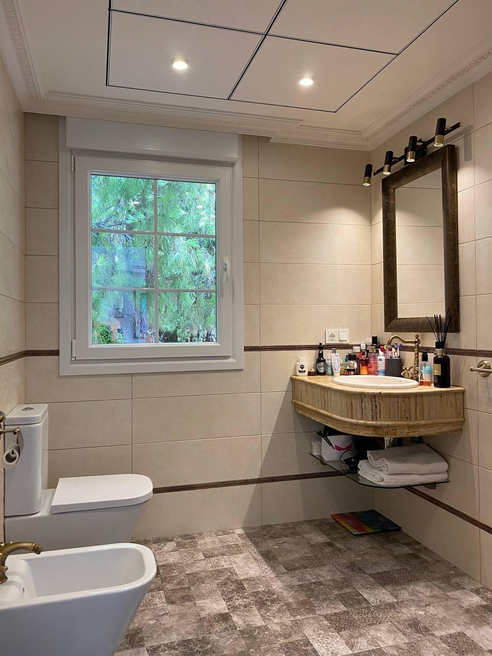 5-Bedroom Villa in Costa Blanca Sur, Benijofar - Image 12