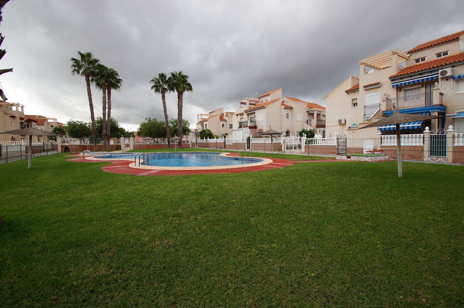 2-Bedroom Bungalow in Playa Flamenca, Orihuela Costa - Image 21