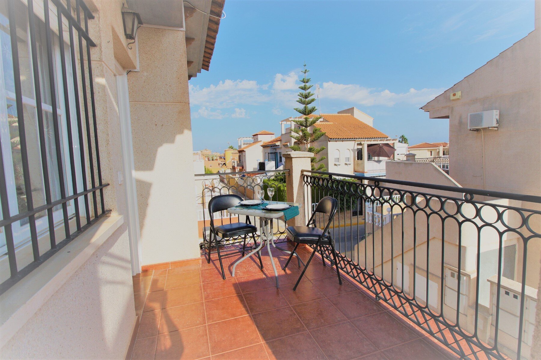 2-Bedroom Bungalow in Playa Flamenca, Orihuela Costa - Image 6