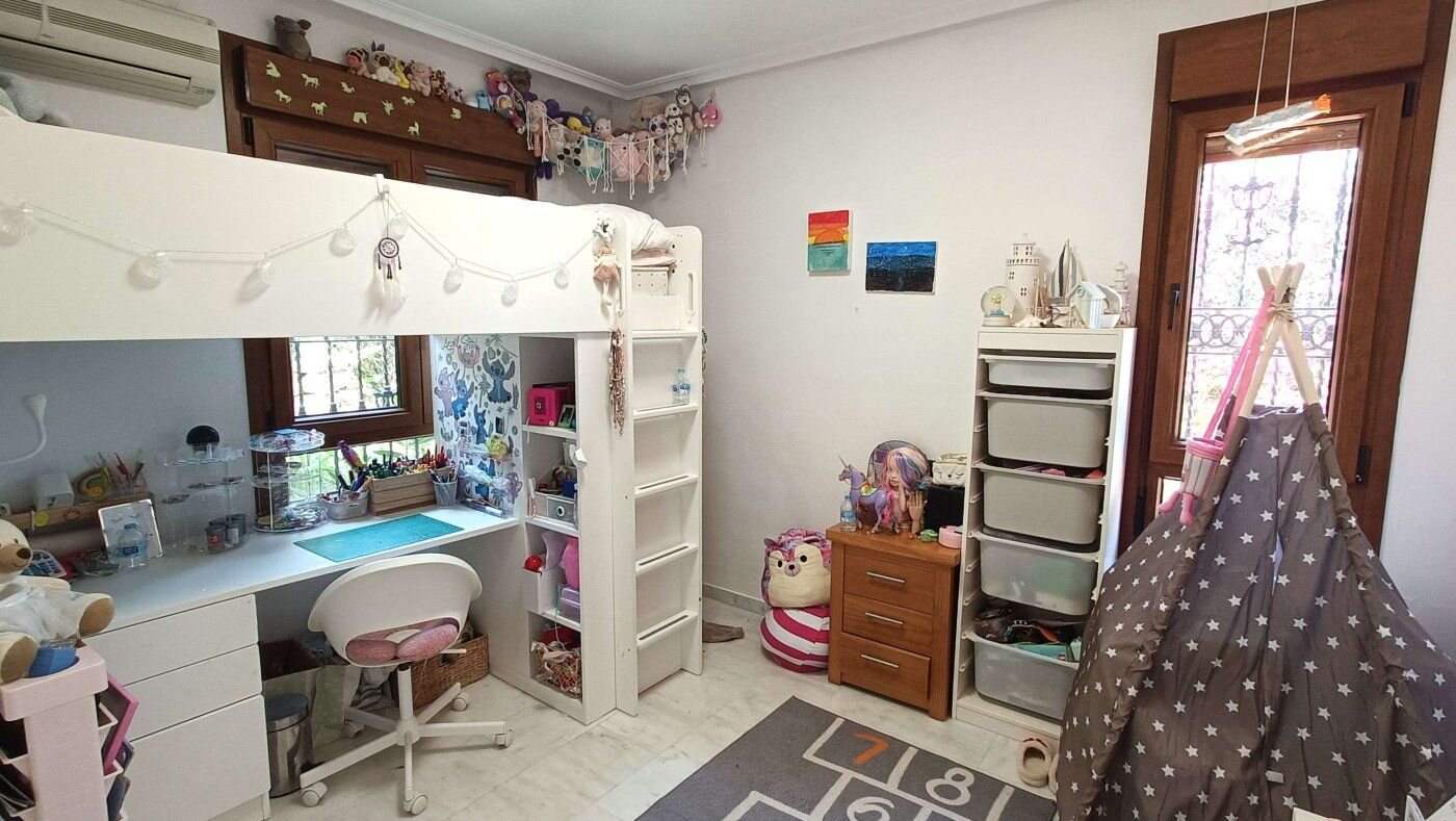 Villa de 3 Dormitorios en Comunidad Valenciana, Algorfa - Image 13