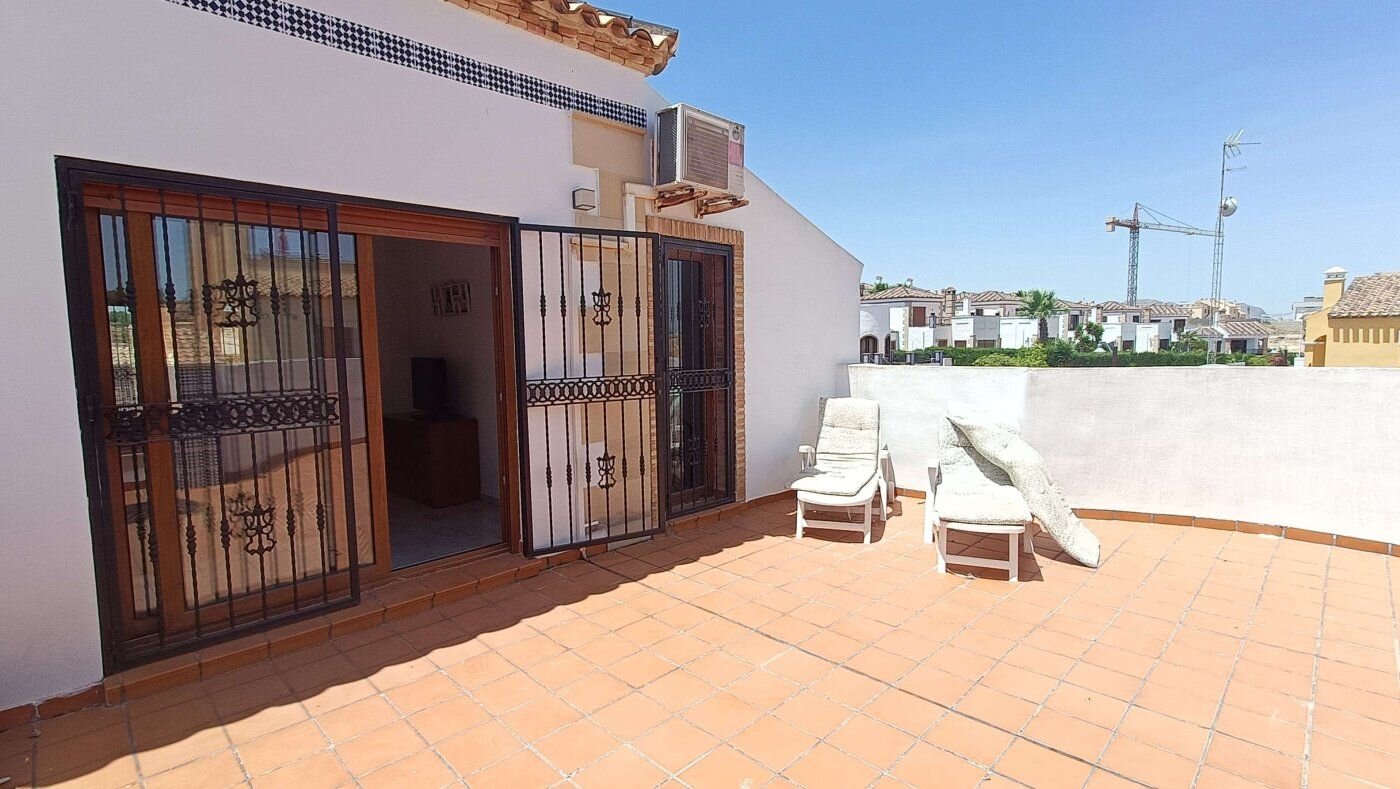 Villa de 3 Dormitorios en Comunidad Valenciana, Algorfa - Image 28