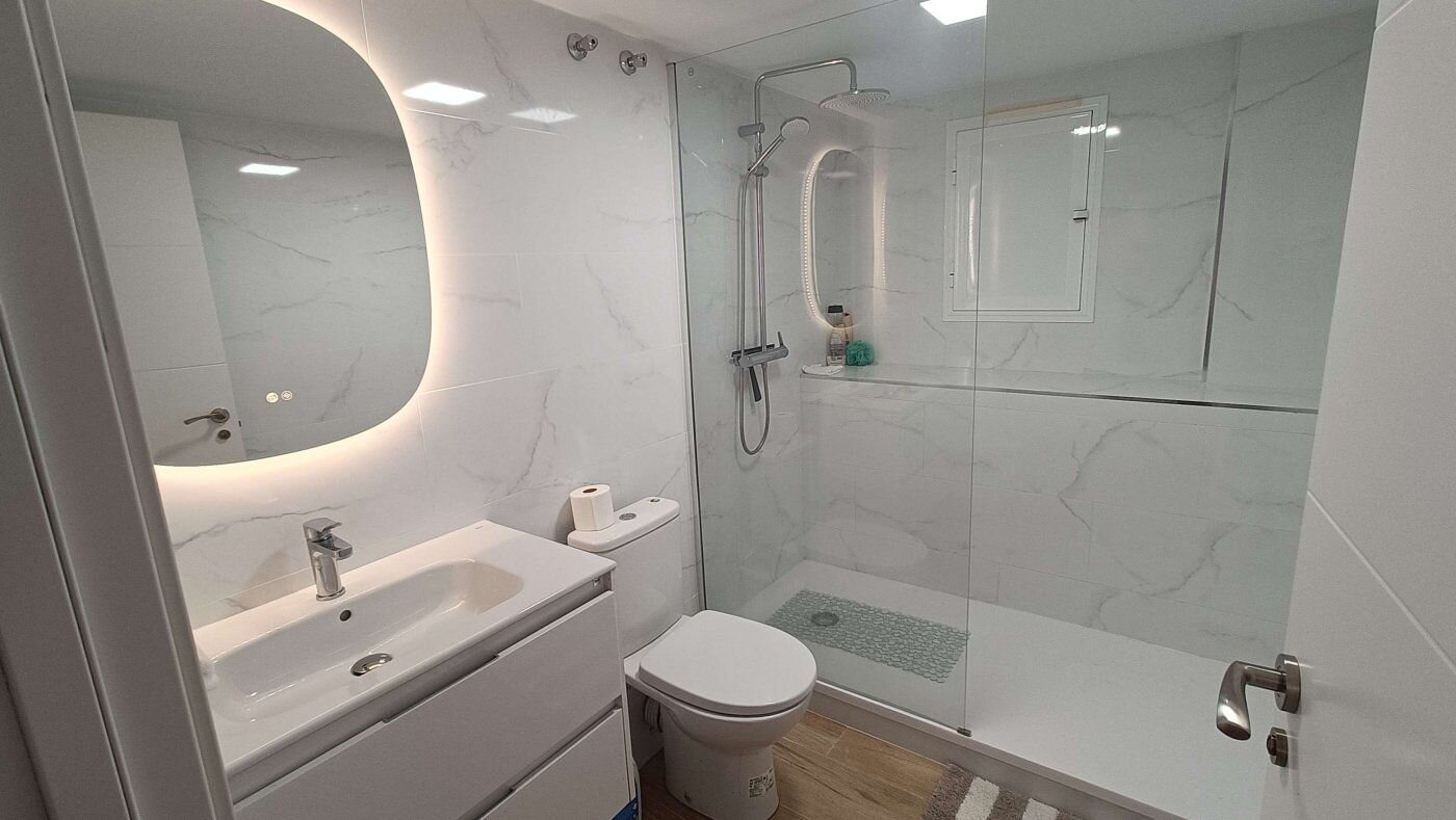 Villa de 3 Dormitorios en Comunidad Valenciana, Algorfa - Image 38