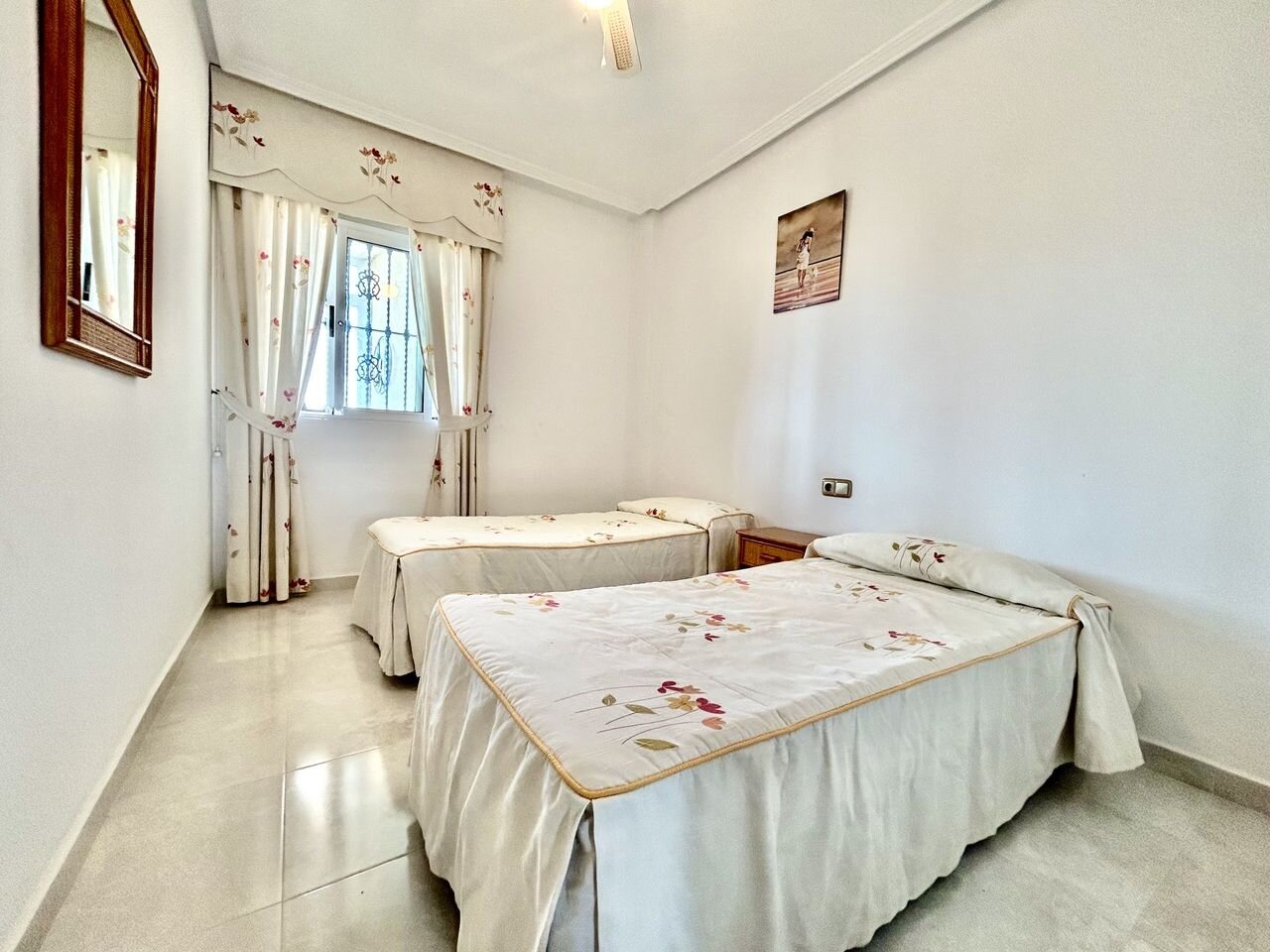 2-Bedroom Penthouse in La Zenia, Orihuela Costa - Image 17