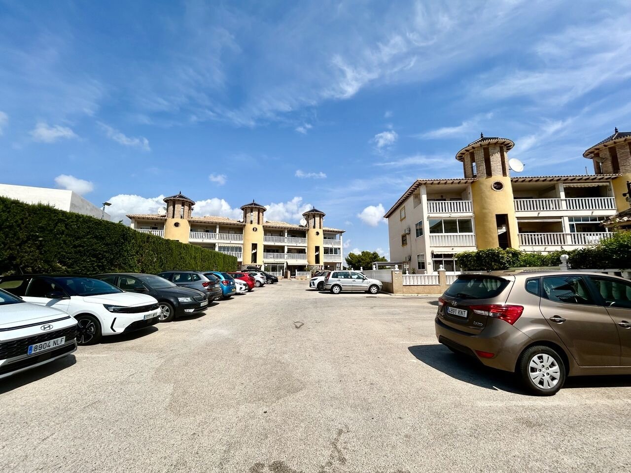 2-Bedroom Penthouse in La Zenia, Orihuela Costa - Image 31
