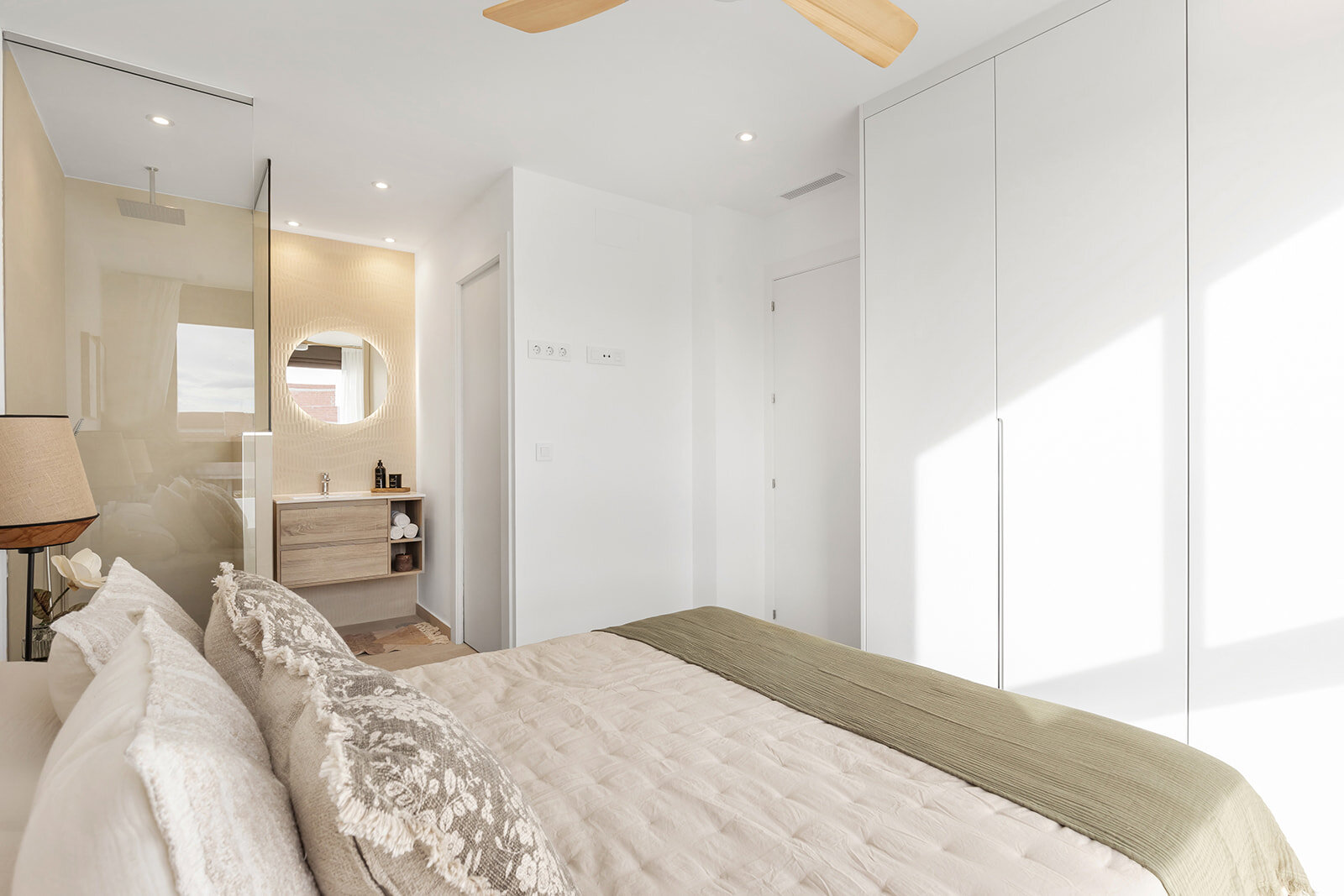 3-Bedroom Apartment in Los Alcázares - Image 20