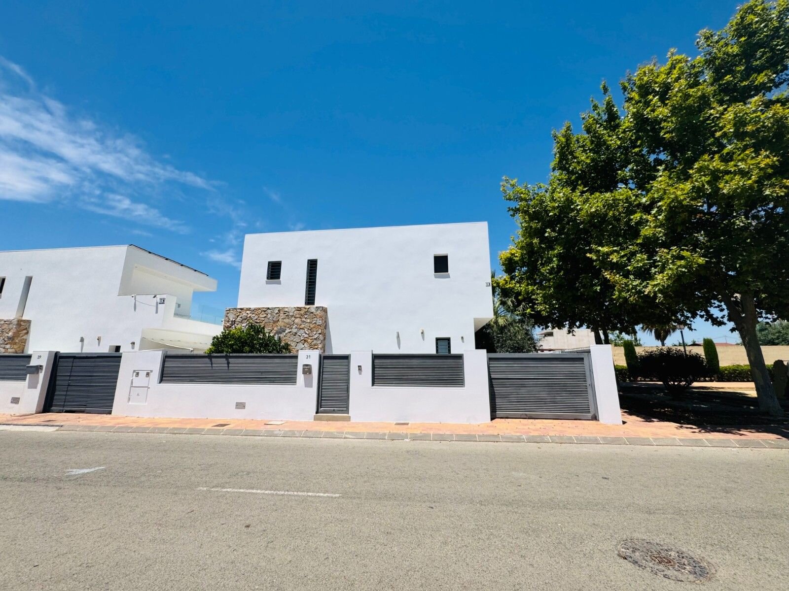 3-Bedroom Villa in San Pedro del Pinatar - Image 1