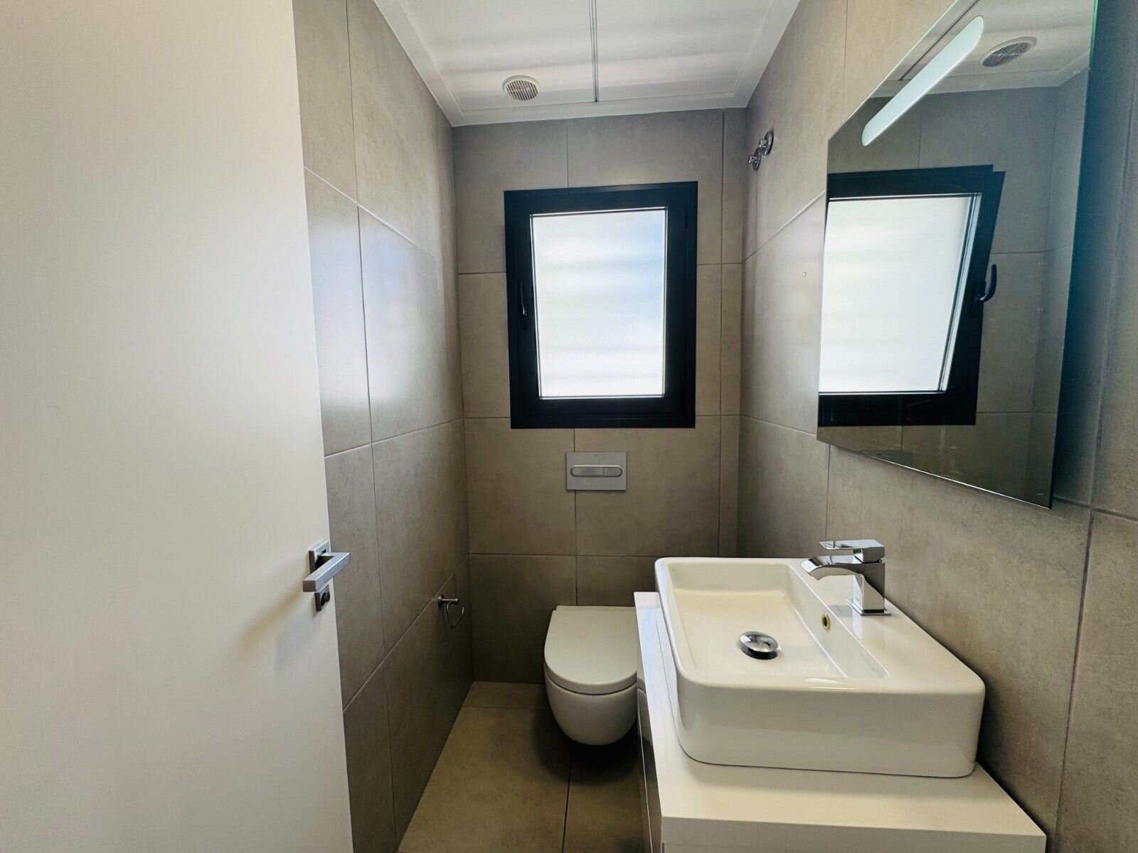 3-Bedroom Villa in San Pedro del Pinatar - Image 18