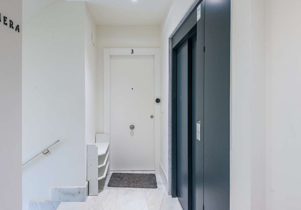 2-Bedroom Apartment in Pilar de la Horadada - Image 32
