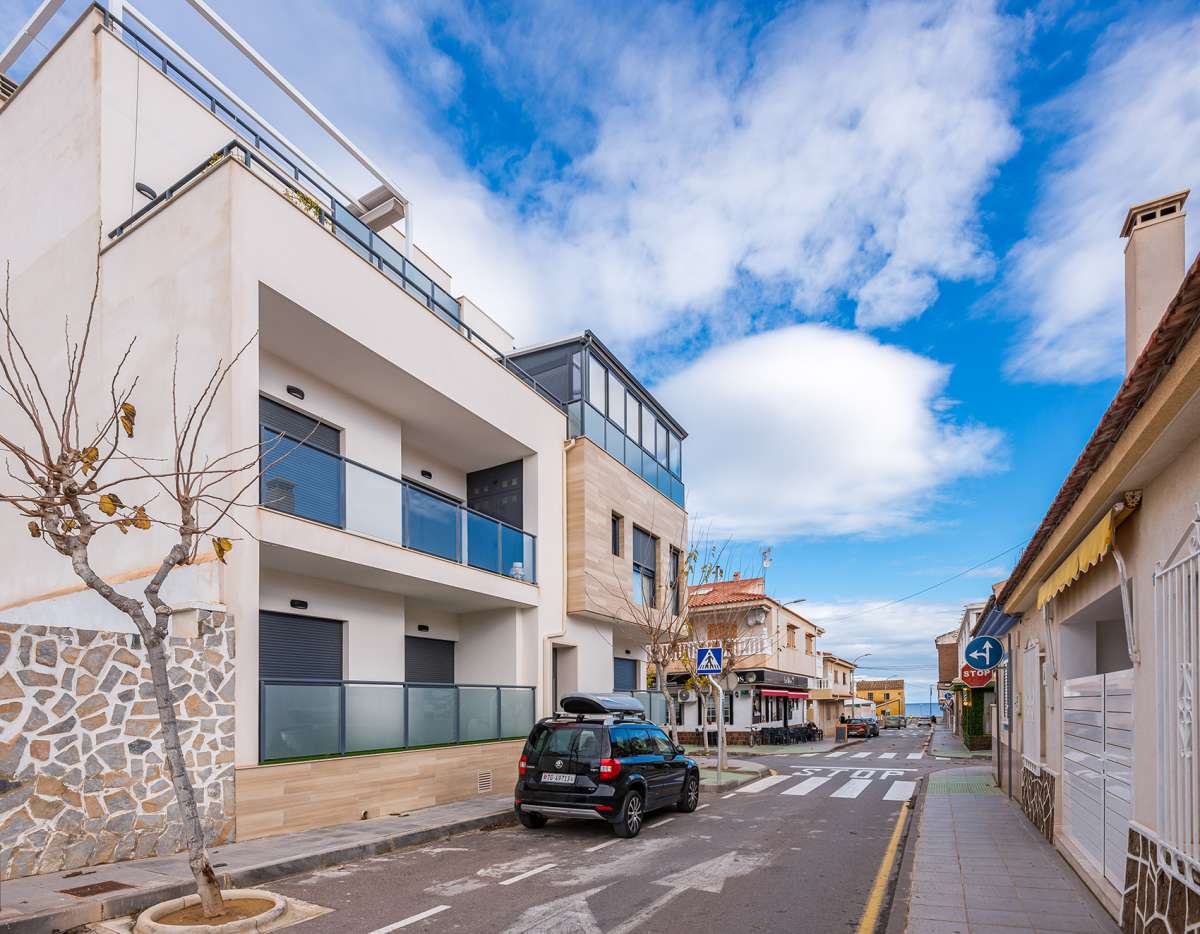 2-Bedroom Apartment in Pilar de la Horadada - Image 35