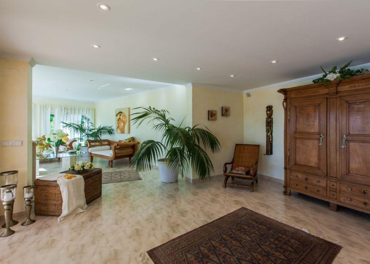 3-Bedroom Detached House in  Altea | Sunny Casas - Costa ... - Image 7