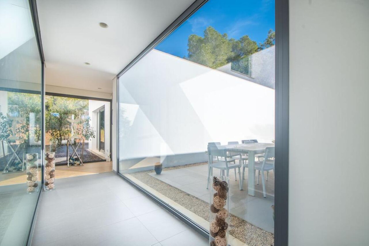 Villa individuelle de 4 Chambres à Las Colinas Golf, San ... - Image 22